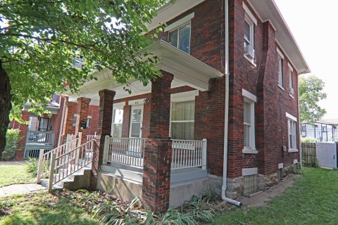 03-Right Side exterior Of House