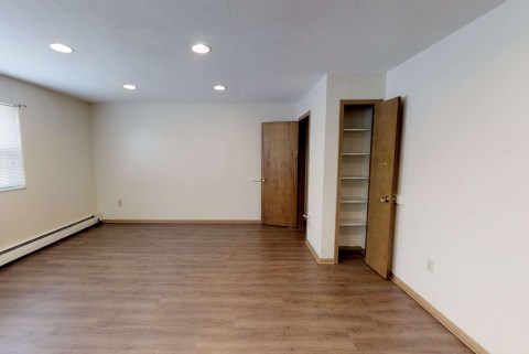 115 E 13th Ave 2