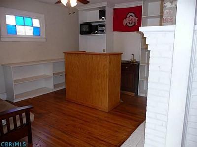 Entry room