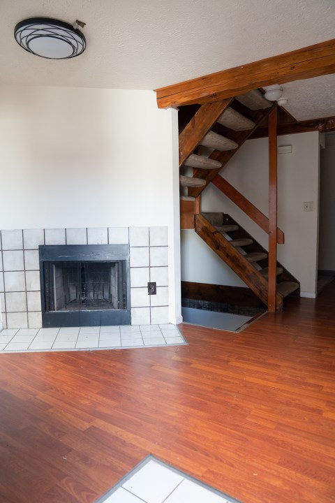 1673 Summit