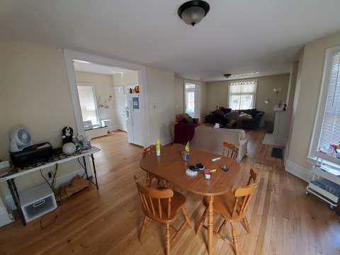 Dining Rm