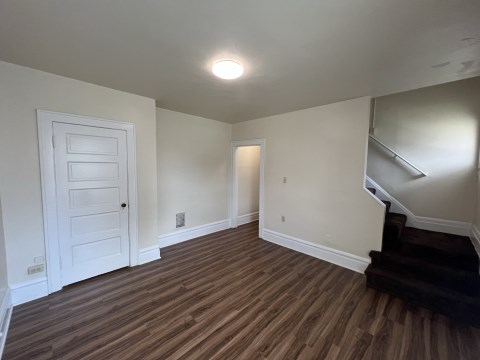 Living Area 2