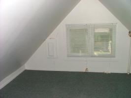 2nd floor bedroom