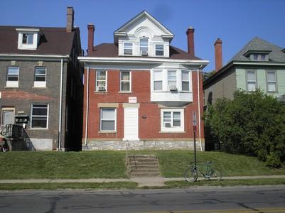 348 King Ave