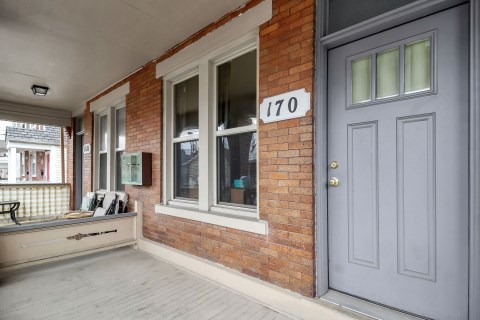 porch