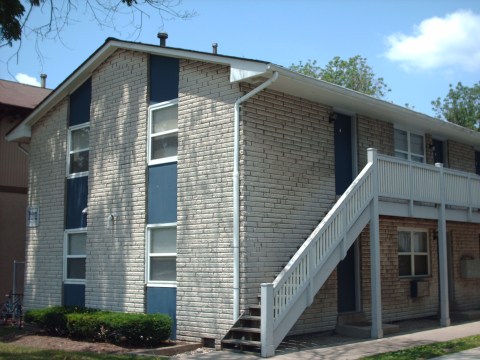 100 E. Norwich