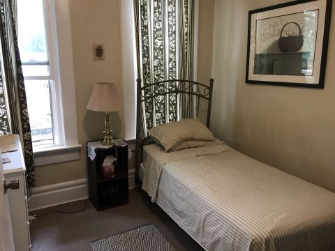 bedroom B.1