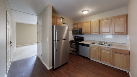 85 w 9 4