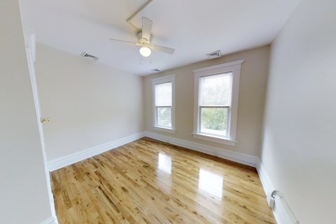 Interior 3