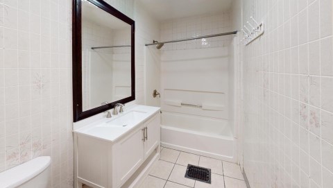 Newly Renovated Bathroom