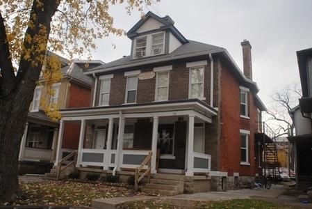 75 East Chittenden Ave