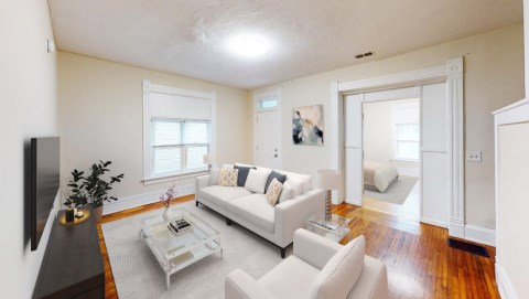 Welcome to 2528 Deming Avenue!