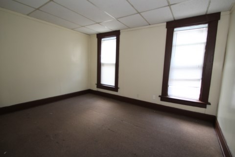 3 Large bedrooms