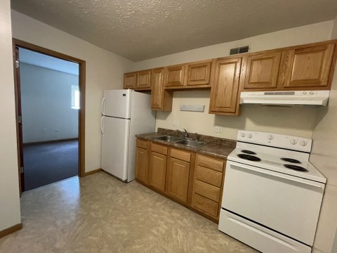 1 Bedroom Kitchen