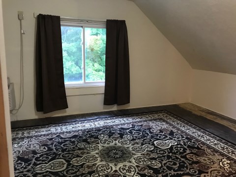 3rd floor front bedroom picture 2