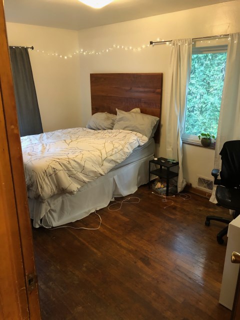 Bed 1
