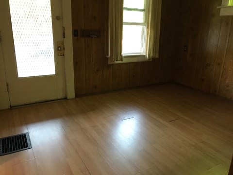 Entry room