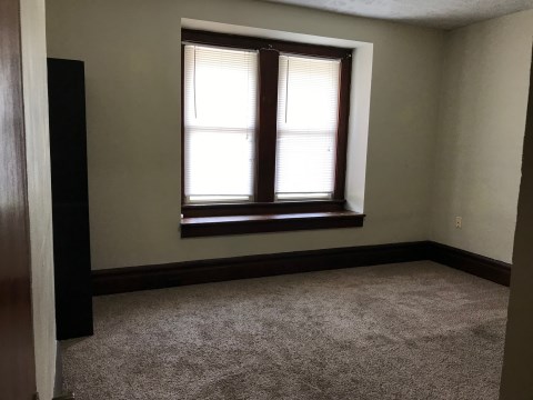 2nd Floor Front bedroom