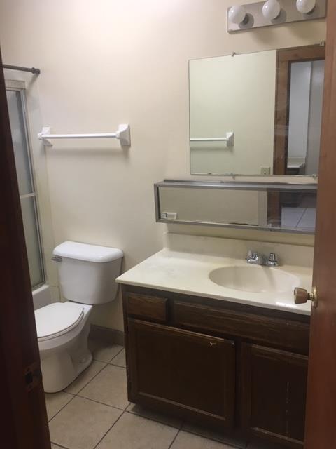 163 B