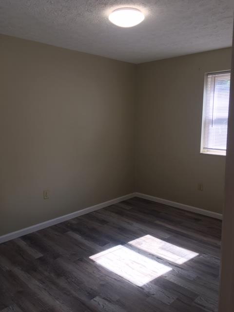 198-C2 Bedroom