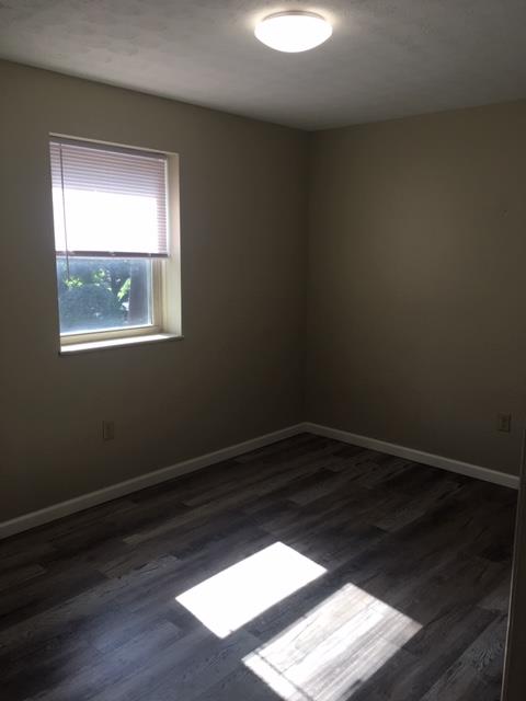 198-C2 Bedroom