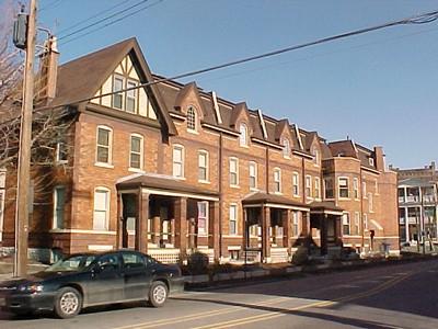 Side from King Ave