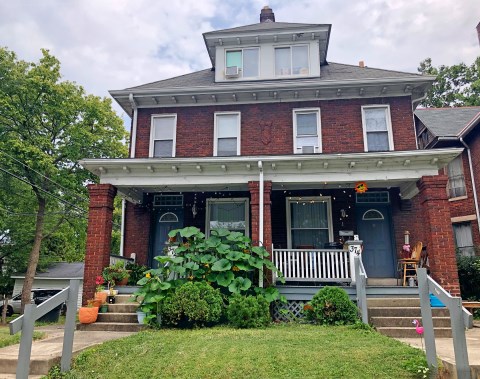 Beautiful Duplex house at 372-374 E Oakland