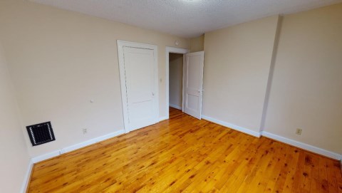 Comes with washer and dryer provided!