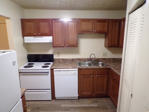 198-C1 Kitchen
