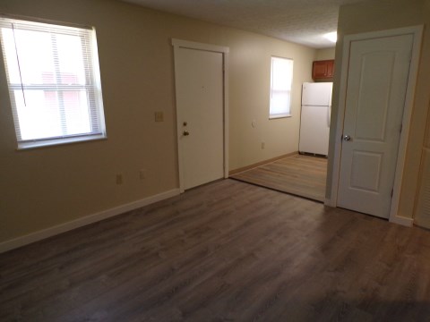 198-C3 Living Room