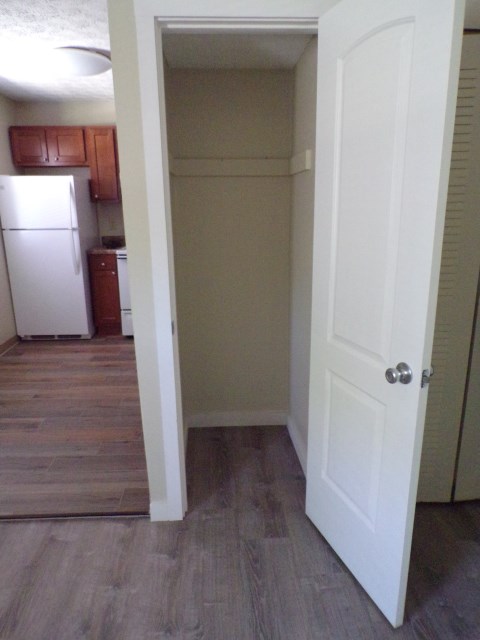 198-C3 Closet