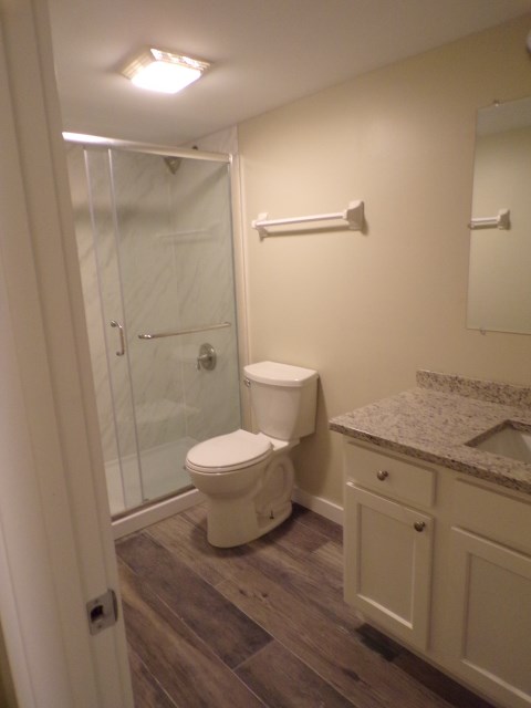 30-105 Bathroom
