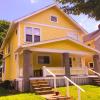 Look at this beautiful house!