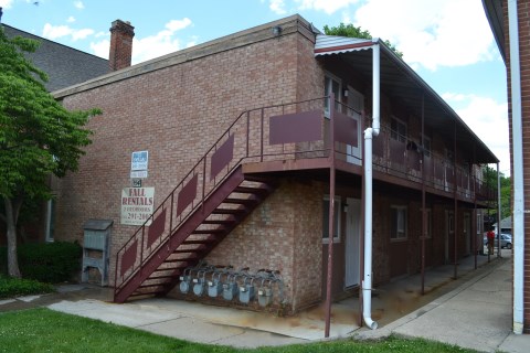 154 E. Norwich Avenue