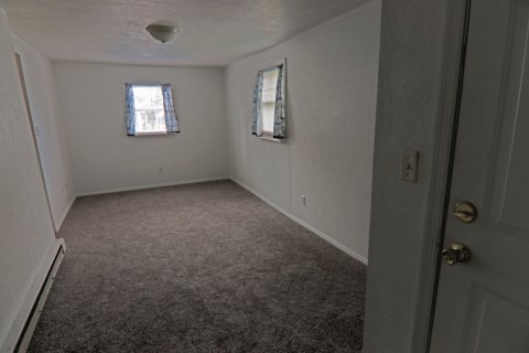 17-2nd FloorLiving Room