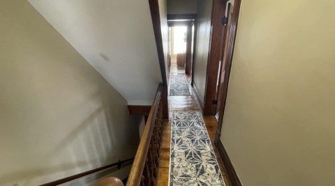 19hallway