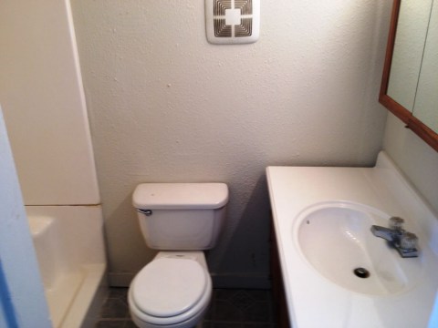 1st floor bathroom