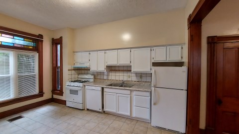 118 King Avenue A