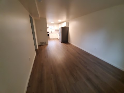 Kitchen w/ eating space