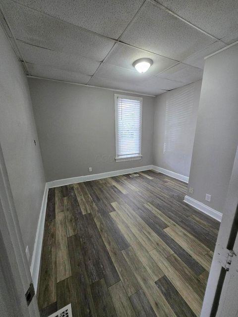 Ground level unit bedroom 1