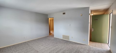 102 W. 8th Ave #301 - room