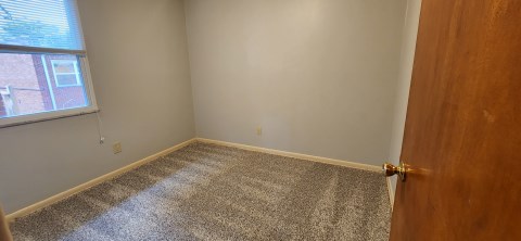 102 W. 8th Ave #301 - room