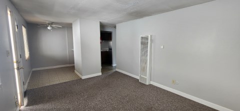 186 East Norwich Avenue F