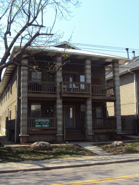 2163 Indianola