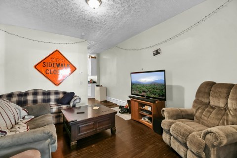 dining/living room