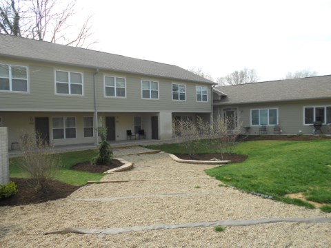 2461-2483 Exterior Photo