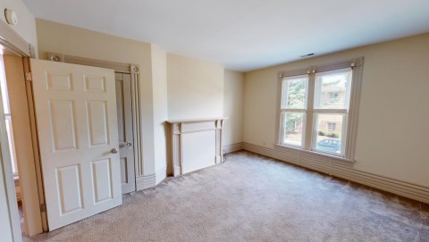 Big Bedrooms!