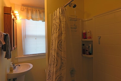 View 1 of 2nd floor full bathroom