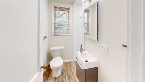 4 TOTAL NEW BATHROOMS (3 FULL, 1 HALF)!!