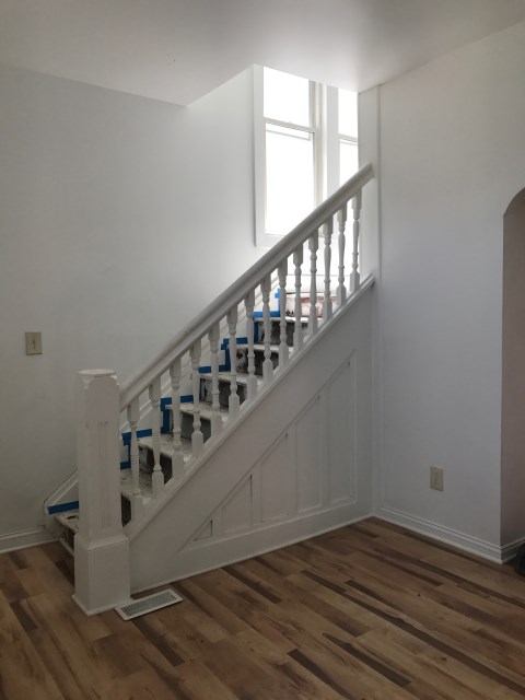 FF foyer stairs (old picture of stair treds before finished)